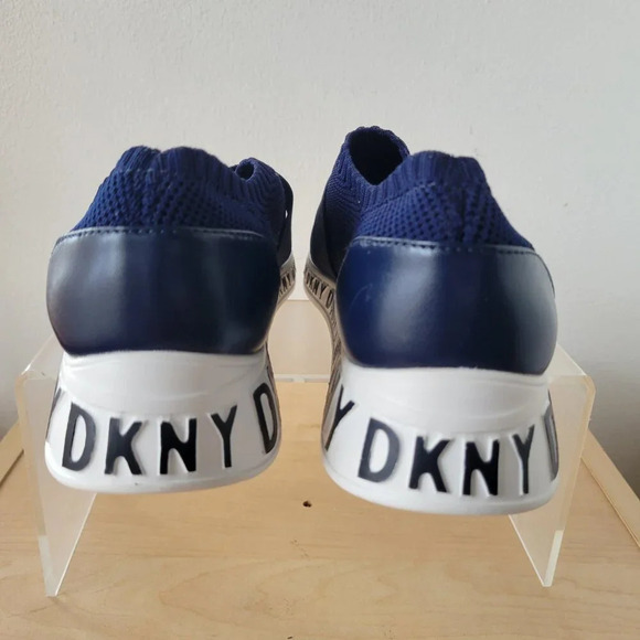 Original DKNY Melissa Navy Wedge Knit Slip-On Sneakers (Size: 6½) - Picture 6 of 14